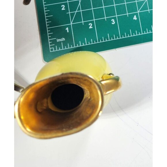 Vtg Vase Yellow Ceramic Gold tone Handles Pinecone cottagecore budvase - Picture 5 of 5